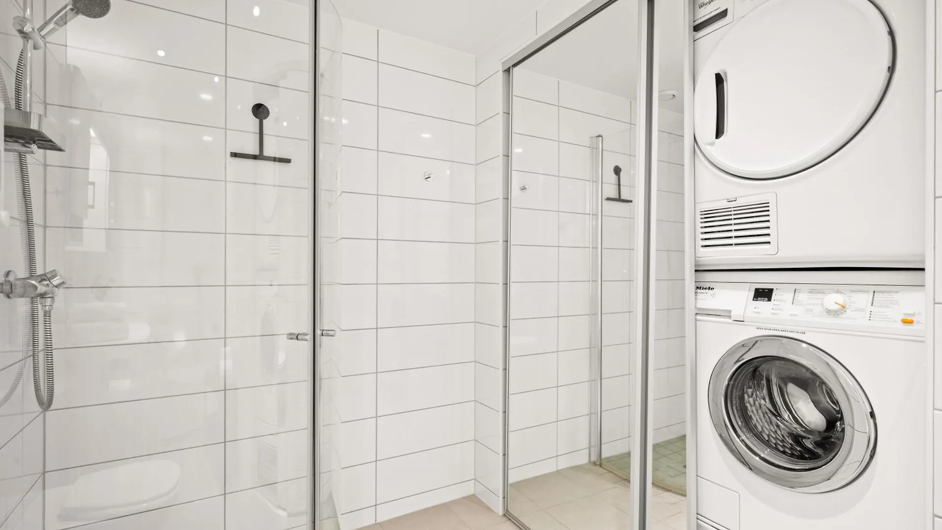 Modern & Spacious City Apartment Bergen